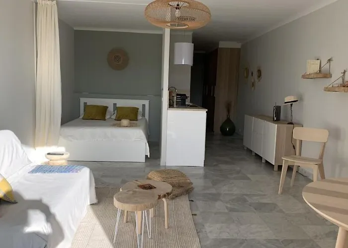 44 M2 Vue A 350m De La Appartement Fréjus