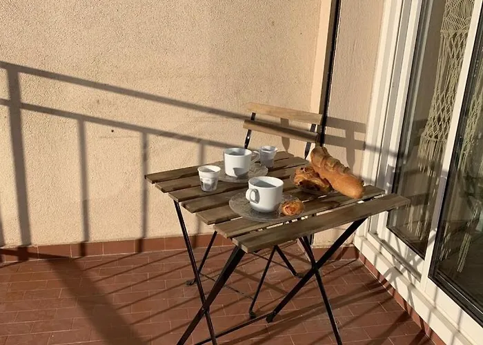 Appartement 44 M2 Vue A 350m De La Fréjus